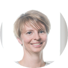 Jeannine Vythoulkas-Arnold